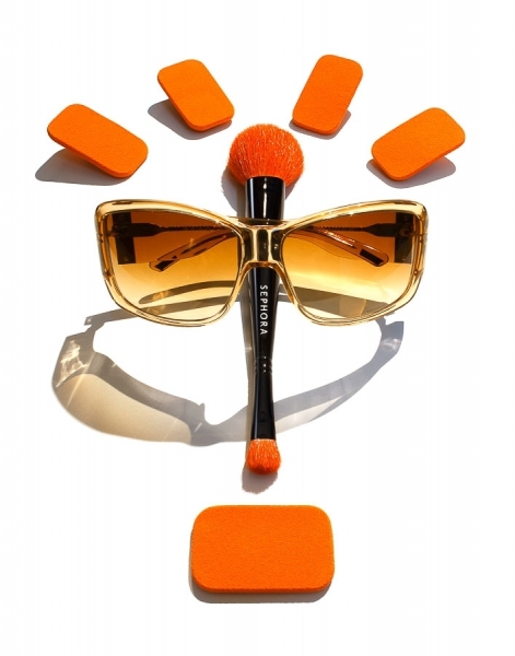 Photograph Helena V De Vengoechea Orange Sunglasses on One Eyeland